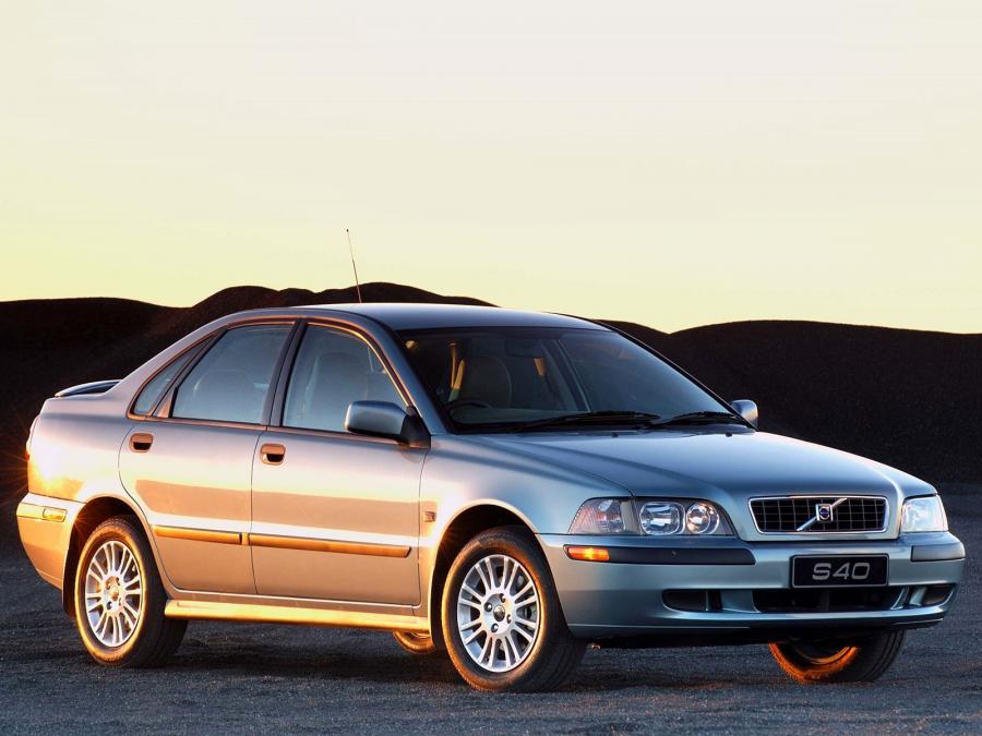  Volvo S40 2002 года  (ZA) (фото 8 из 9)